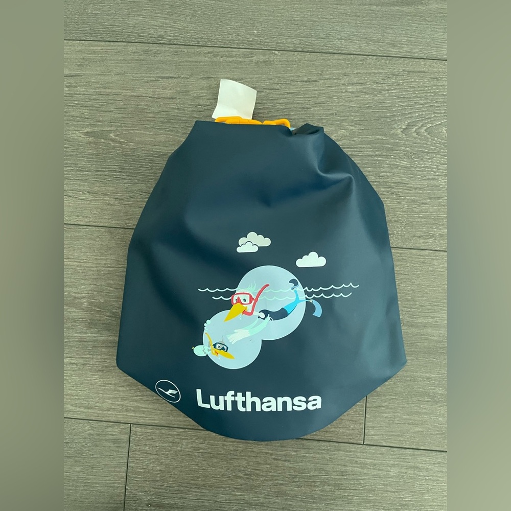 Lufthansa Business Class Kids backpack waterproof amenity kit LH collector